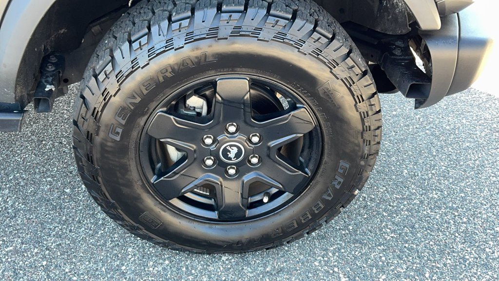 Certified 2024 Ford Bronco Black Diamond AWD/4WD image 14