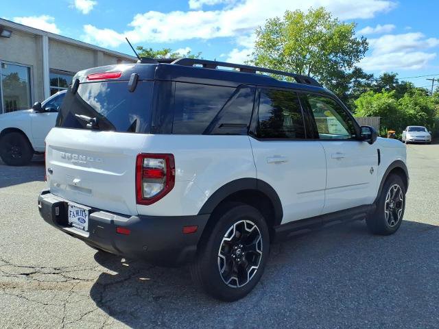 Certified 2025 Ford Bronco Sport Outer Banks w/ Outer Banks Tech Package+ AWD/4WD image 7
