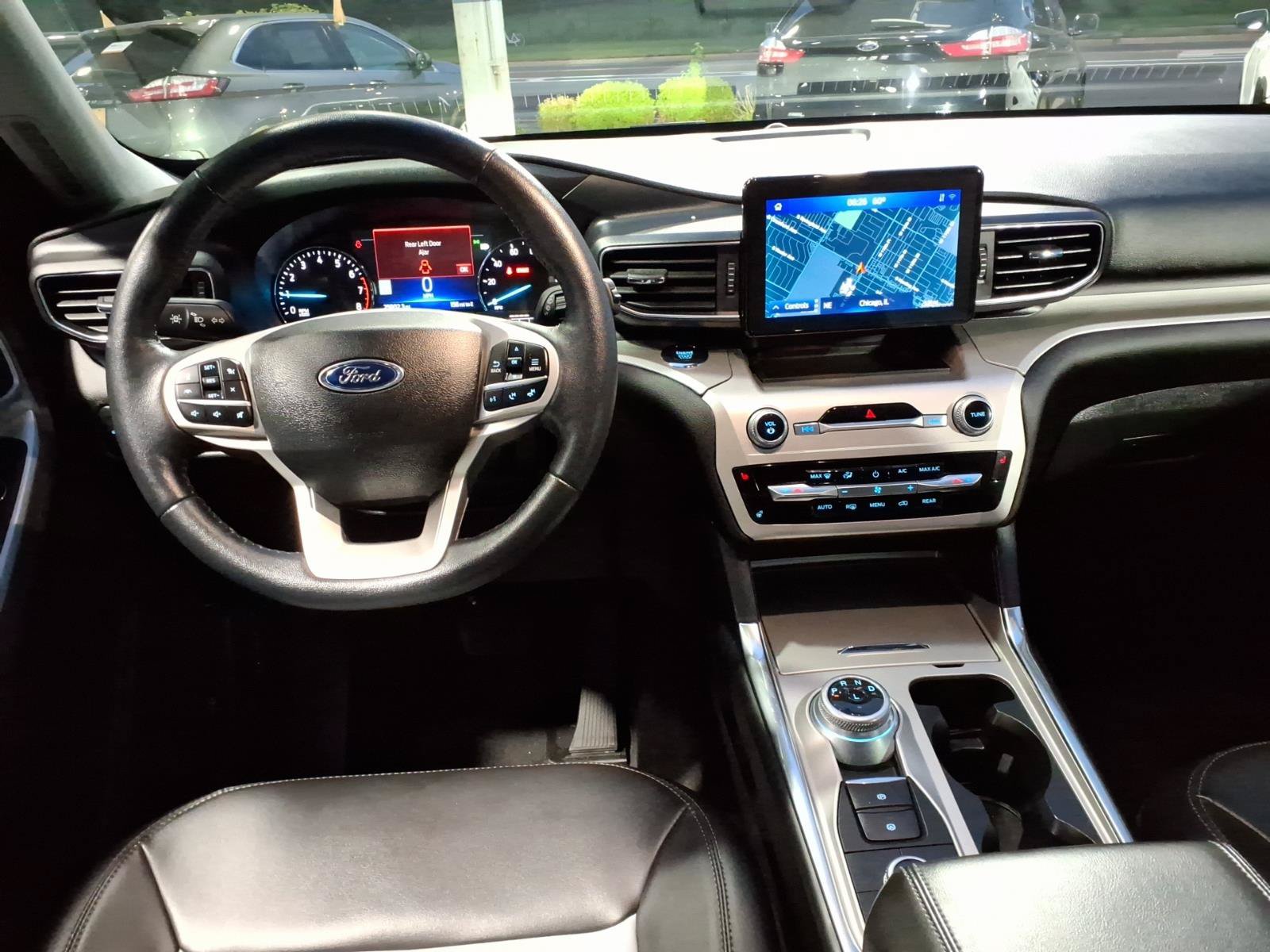 Certified 2022 Ford Explorer XLT w/ Equipment Group 202A AWD/4WD image 15