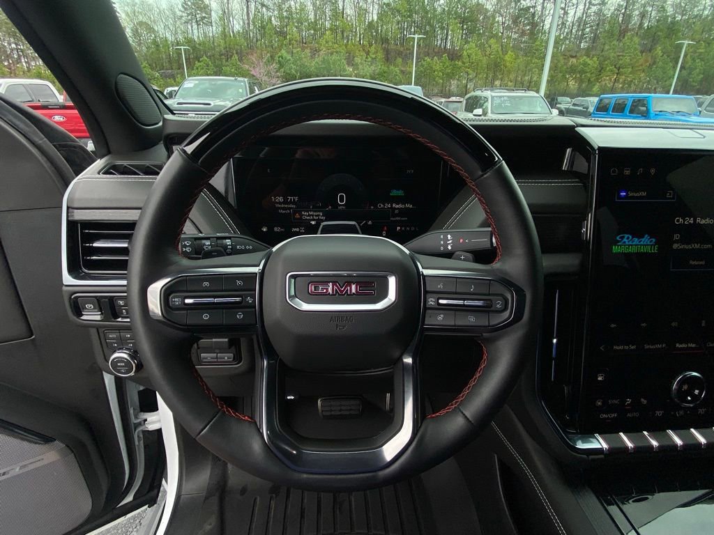 Used 2025 GMC Yukon AT4 Ultimate image 13