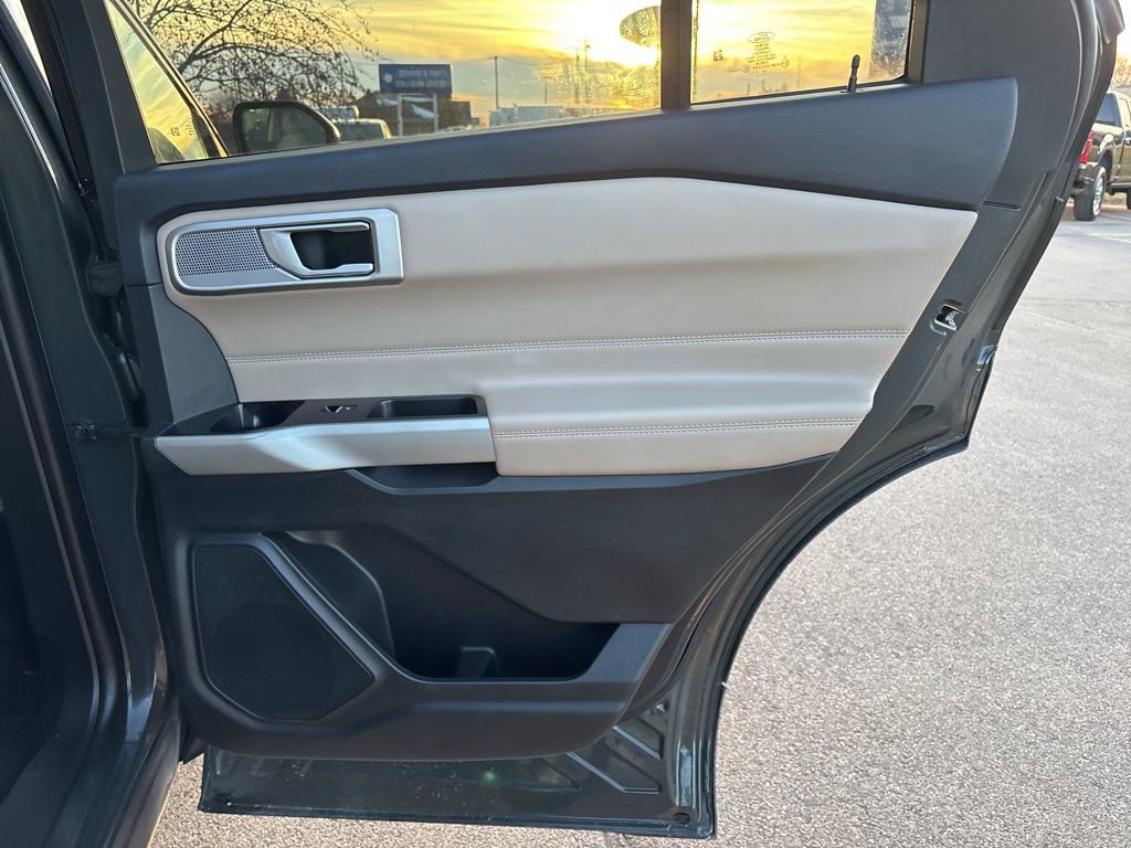 Certified 2023 Ford Explorer XLT w/ Equipment Group 202A image 31
