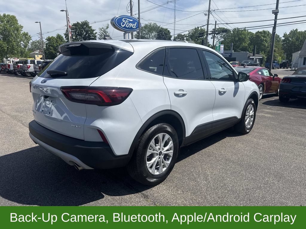 Certified 2025 Ford Escape Active AWD/4WD image 8