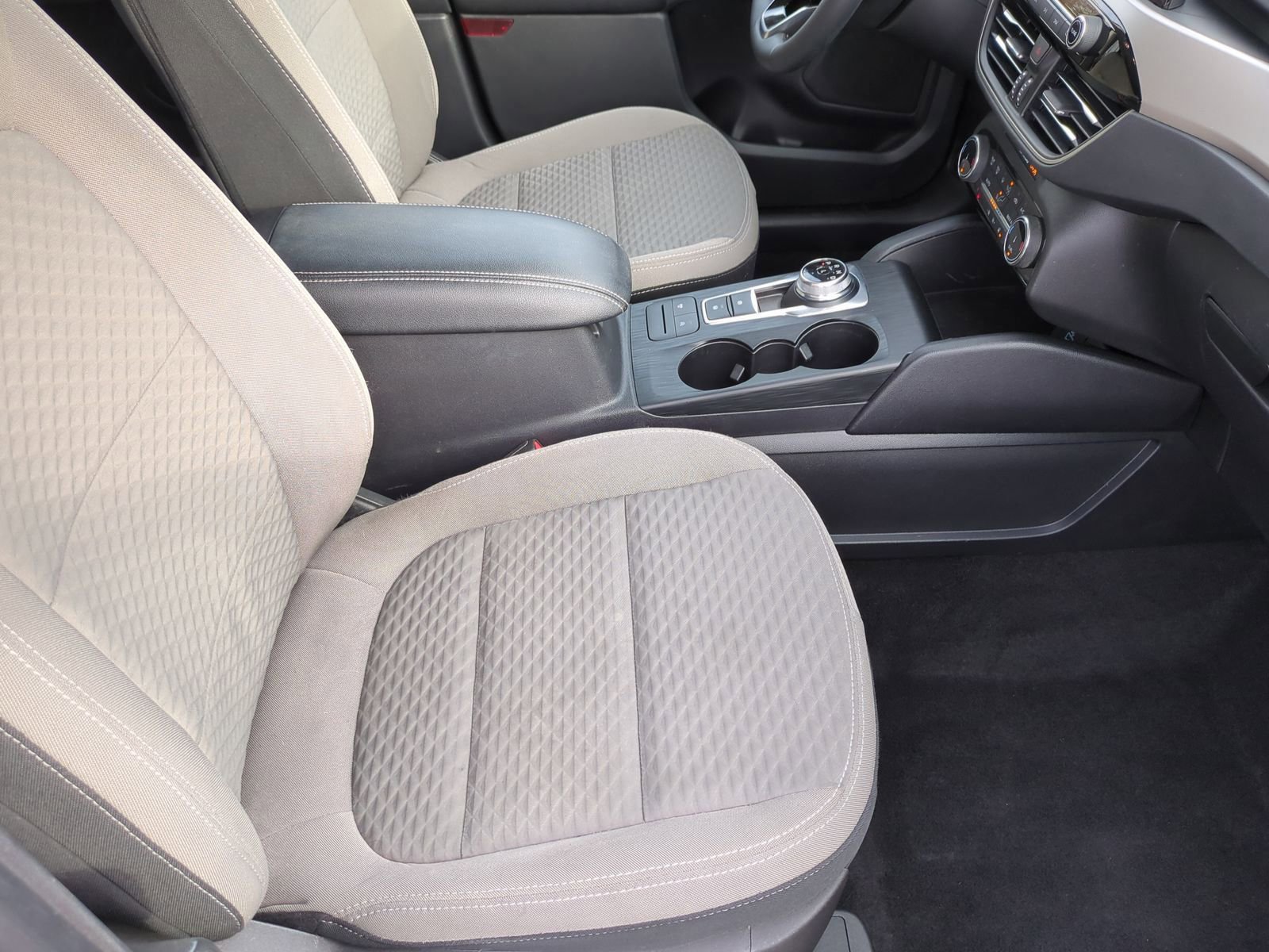 Certified 2022 Ford Escape SE w/ Convenience Package image 26