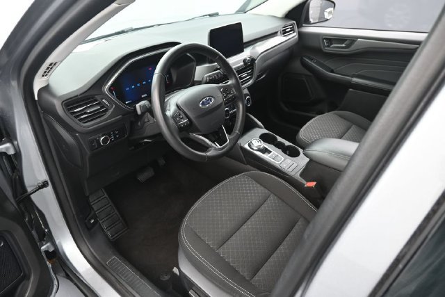 Certified 2024 Ford Escape Active FWD image 11