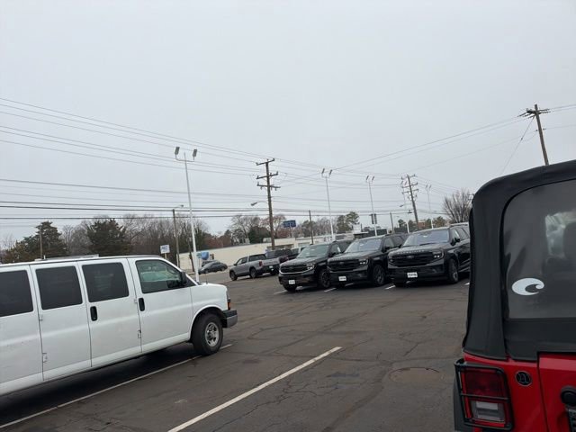 Used 2017 Jeep Wrangler Sport image 5