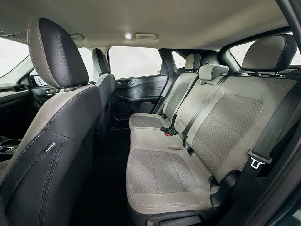 Certified 2022 Ford Escape SE w/ SE Sport Appearance Package FWD image 14