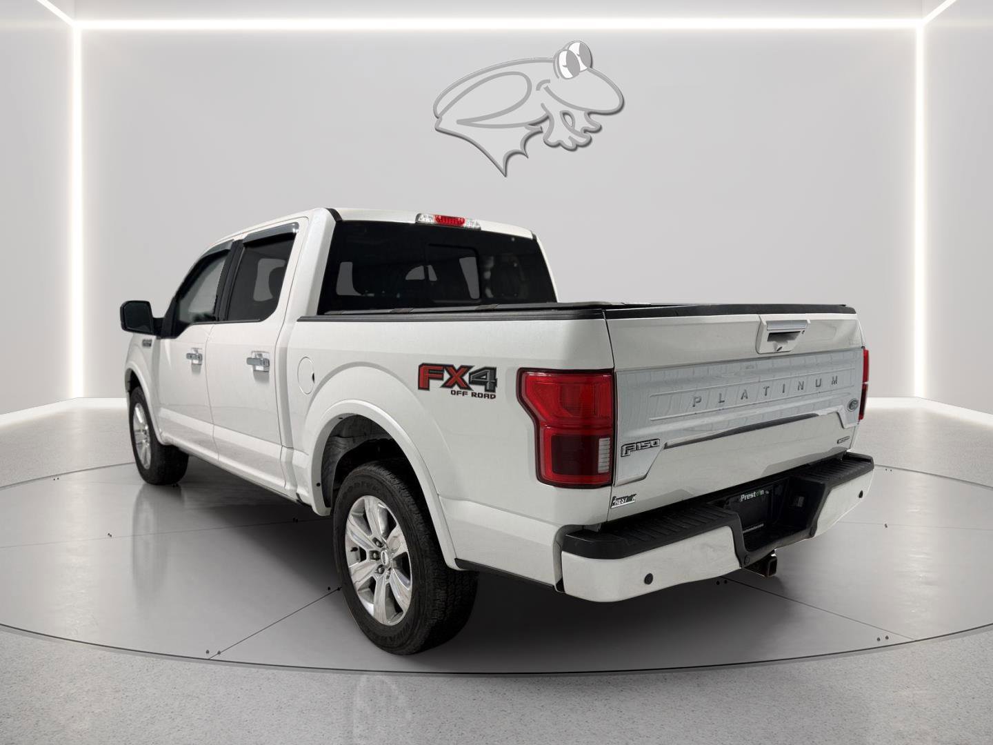 Certified 2019 Ford F150 Platinum w/ Equipment Group 701A Luxury image 6