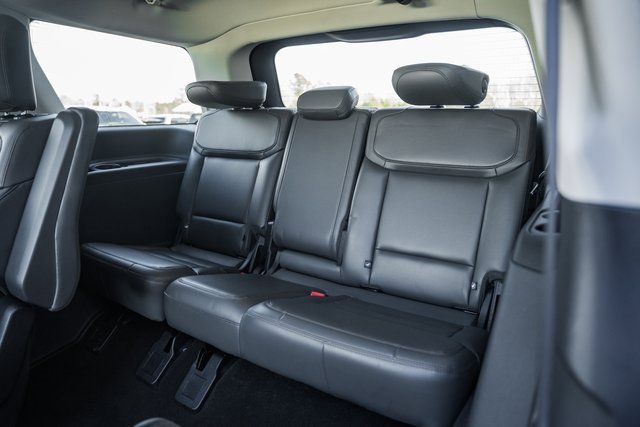 Certified 2025 Ford Expedition Active image 44