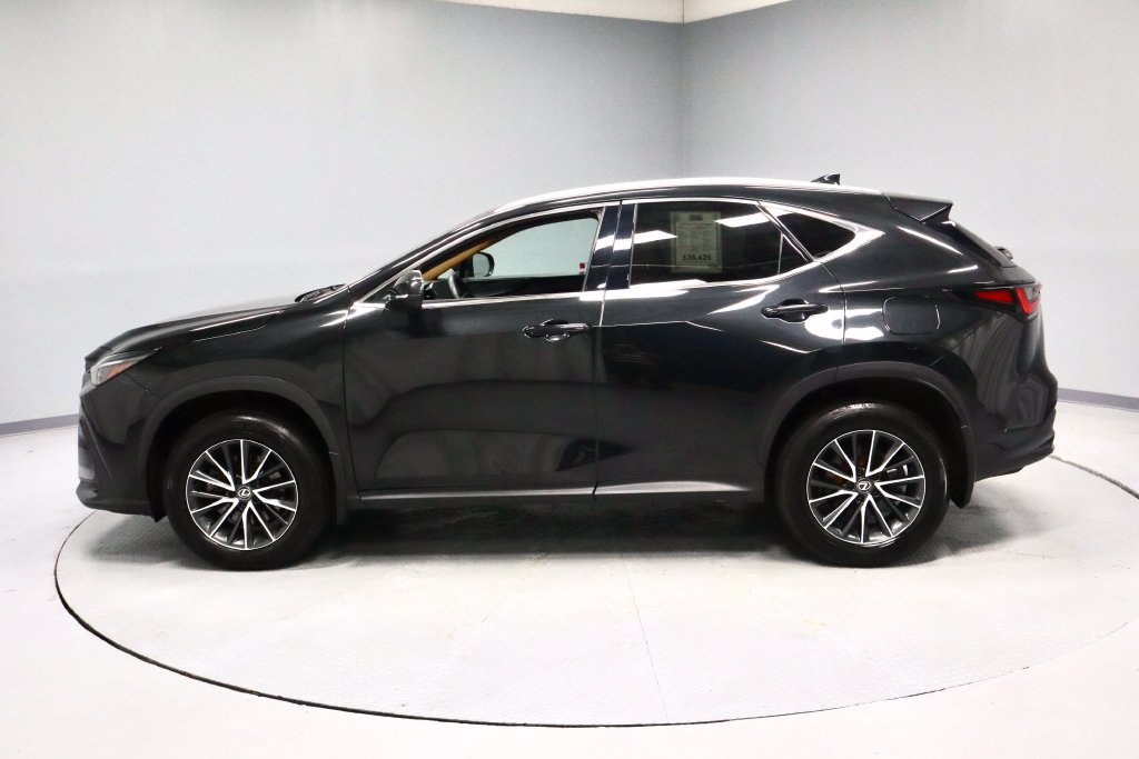 Used 2024 Lexus NX 250 FWD image 8