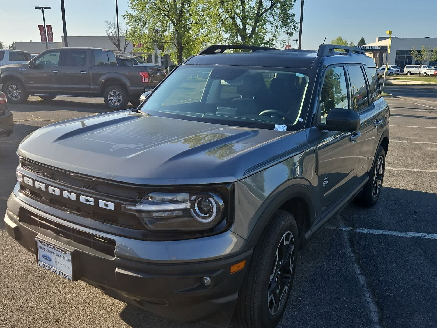 Certified 2024 Ford Bronco Sport Outer Banks w/ Topo Graphic Package image 1