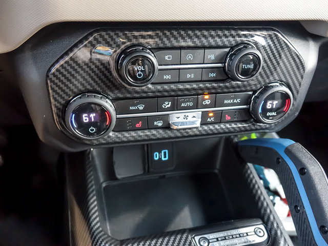 Certified 2023 Ford Bronco Wildtrak AWD/4WD image 17