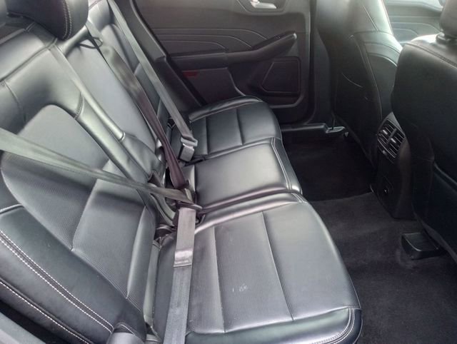 Certified 2024 Ford Escape Platinum AWD/4WD image 19