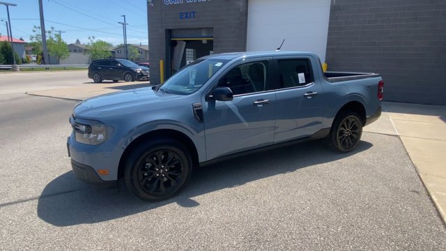 Certified 2024 Ford Maverick XLT w/ XLT Luxury Package AWD/4WD image 6