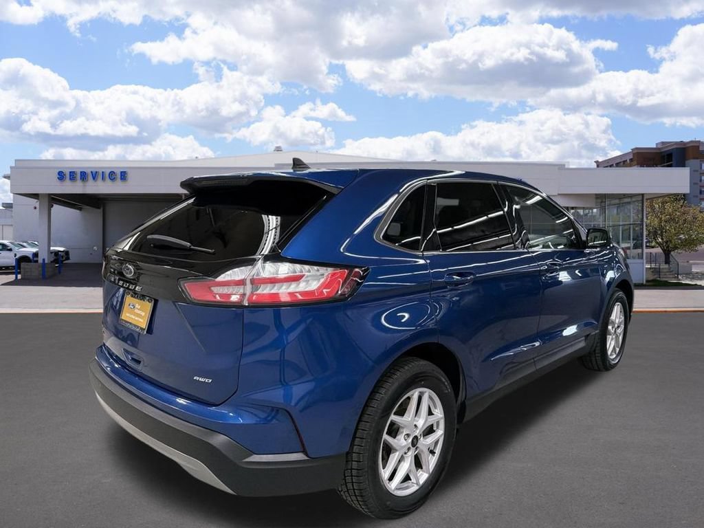 Certified 2024 Ford Edge SEL AWD/4WD image 3