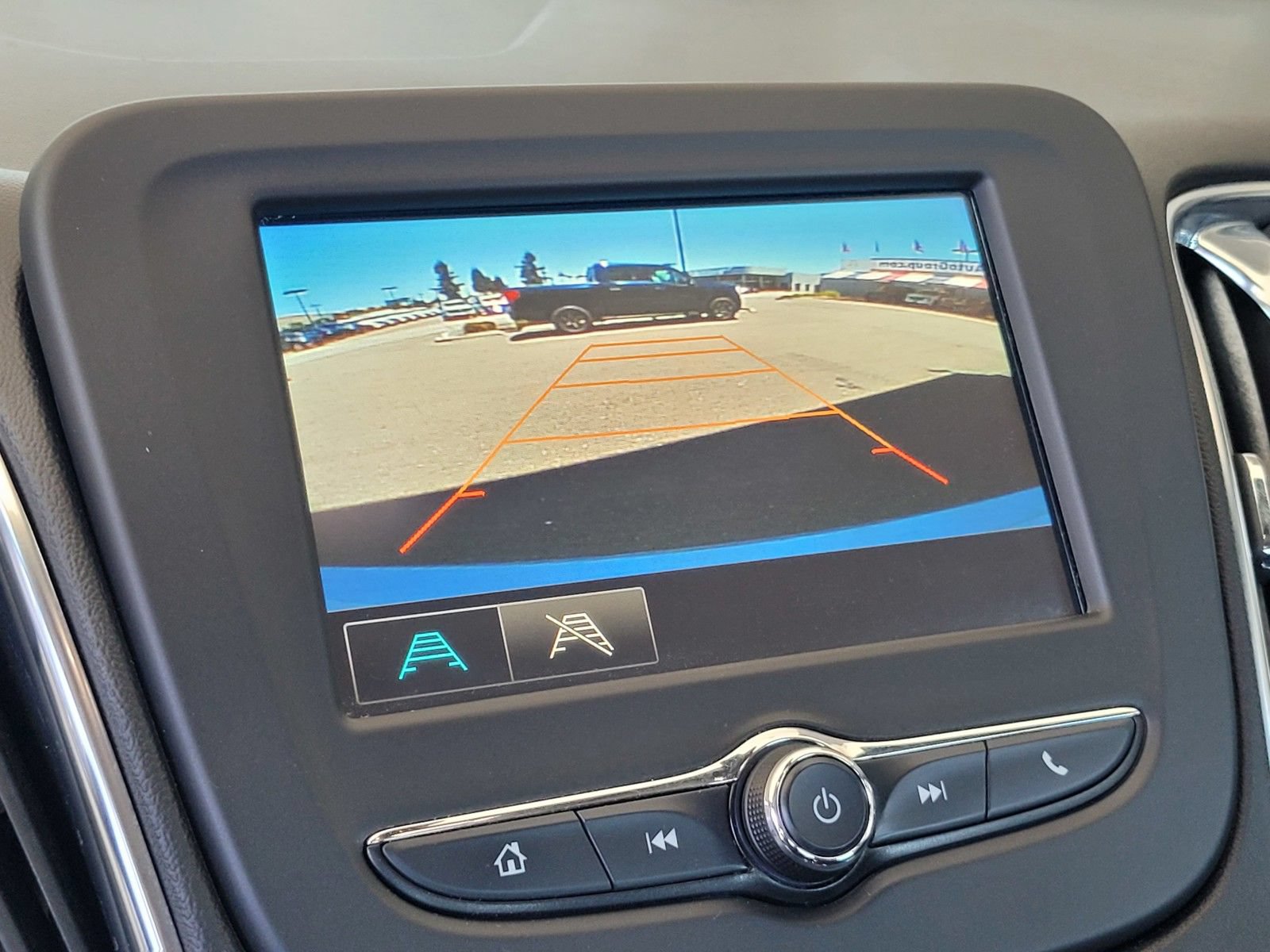 Used 2018 Chevrolet Malibu LT FWD image 27