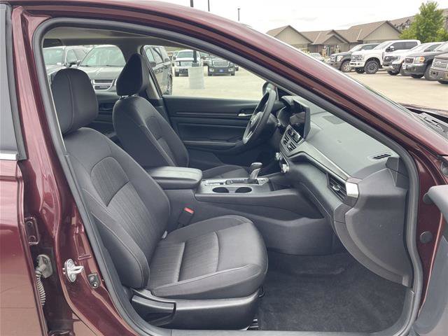 Used 2025 Nissan Altima 2.5 SV w/ SV Special Edition Package AWD/4WD image 19