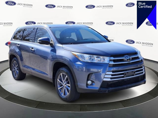 Used 2019 Toyota Highlander XLE image 1