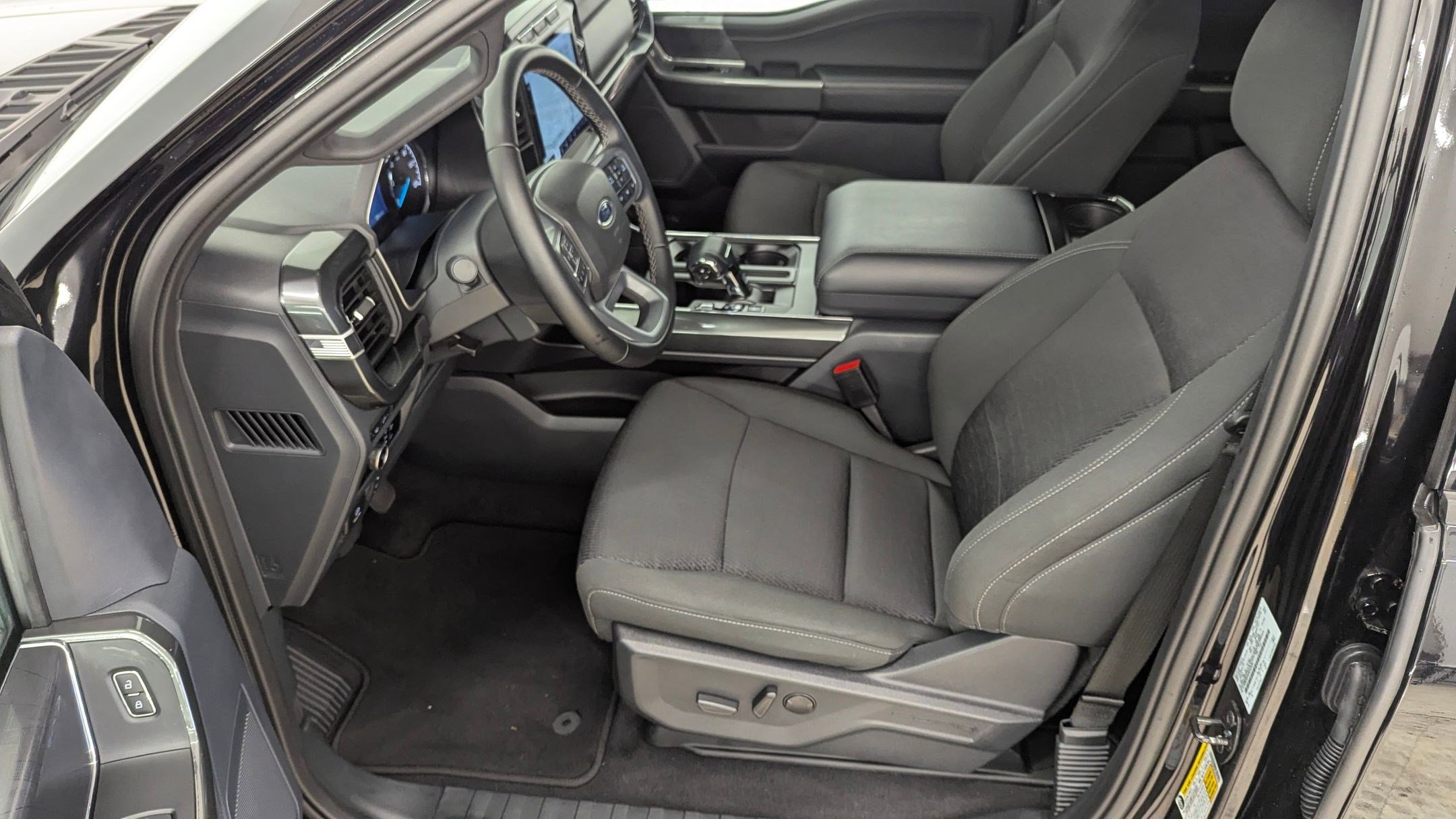 Certified 2023 Ford F150 XLT w/ Equipment Group 302A High image 5