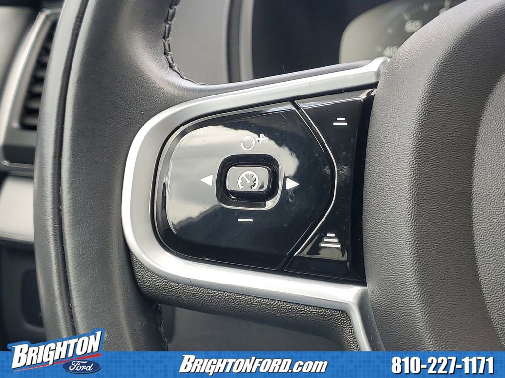 Used 2022 Volvo XC90 T5 Momentum w/ Climate Package AWD/4WD image 23