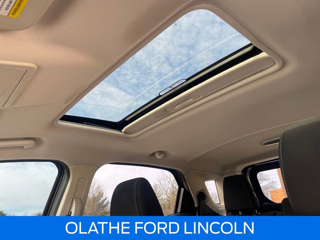 Certified 2019 Ford EcoSport SE image 18