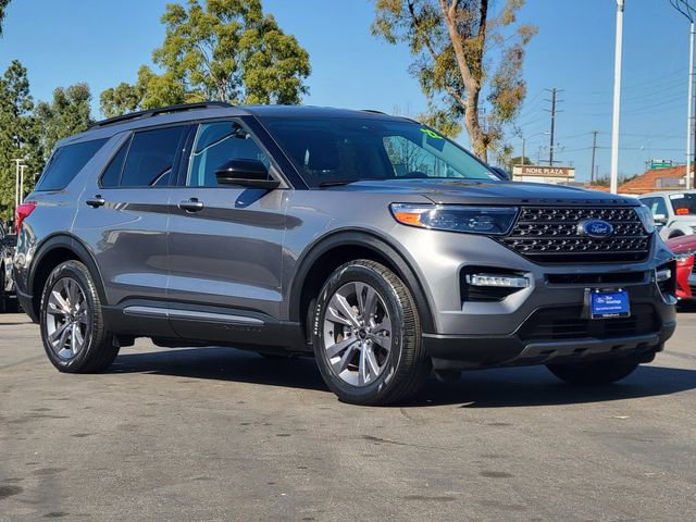 Certified 2022 Ford Explorer XLT w/ Equipment Group 202A image 31