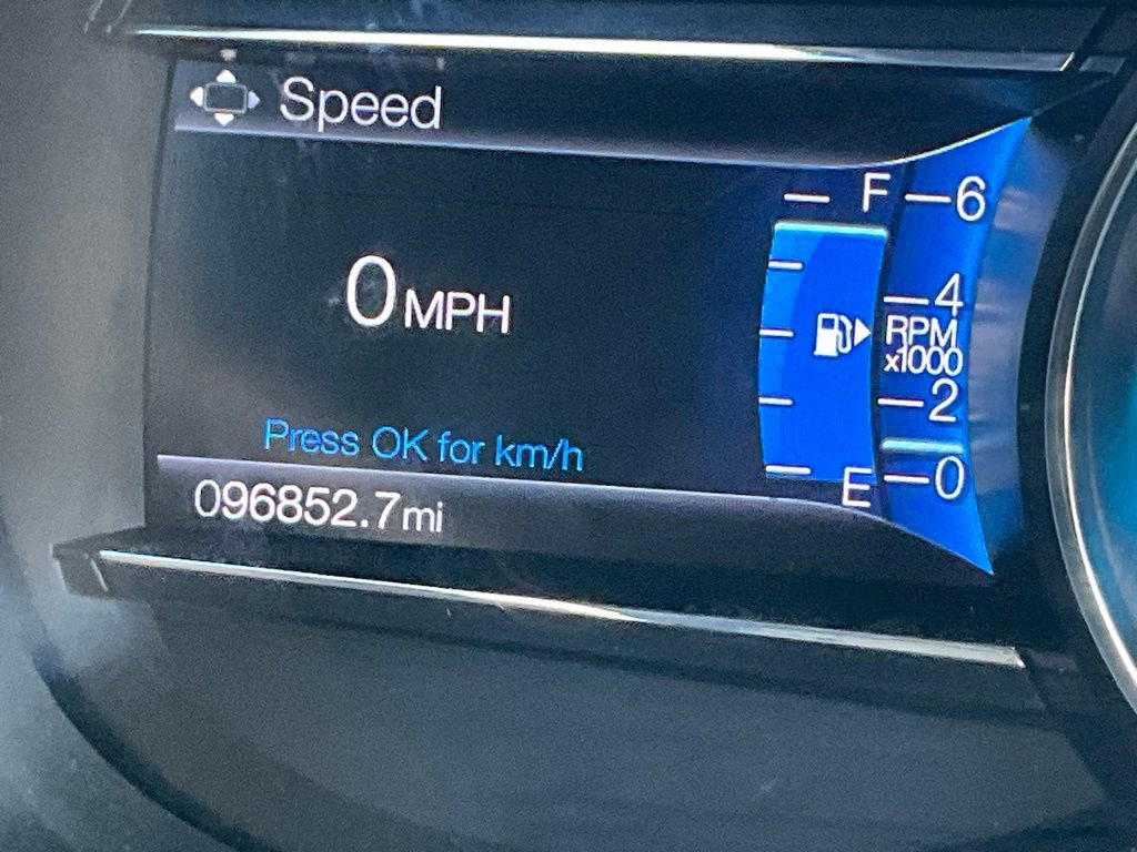 Certified 2019 Ford Explorer XLT w/ Equipment Group 202A image 4