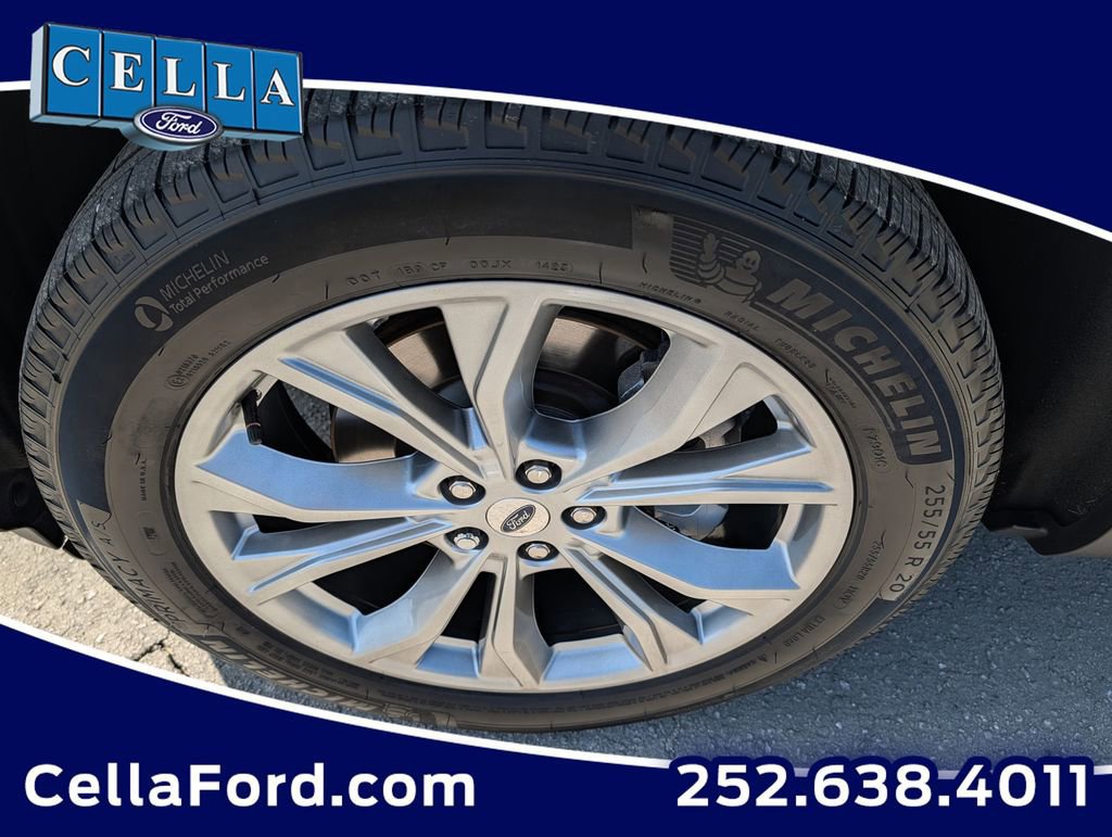 Certified 2023 Ford Explorer XLT w/ Equipment Group 202A image 31