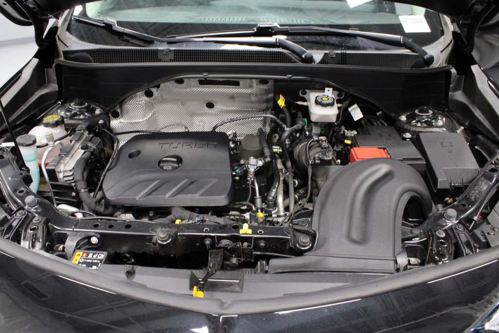 Used 2024 Buick Encore GX Sport Touring w/ Advanced Technology Package AWD/4WD image 16