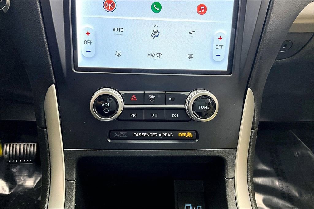 Certified 2024 Ford Edge SE image 31