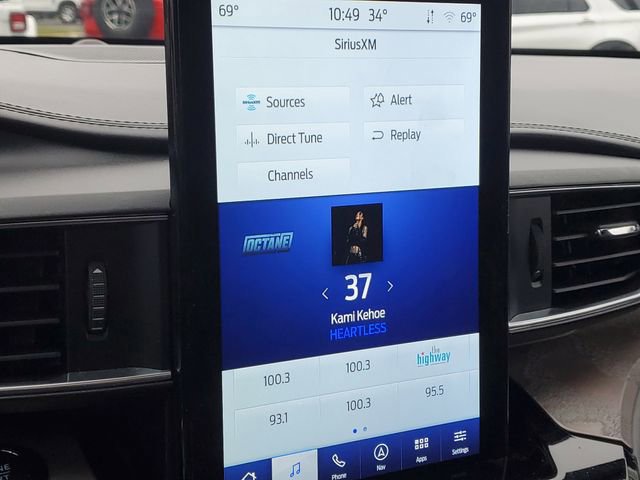 Certified 2023 Ford Explorer Platinum w/ Technology Package image 16