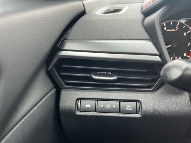 Used 2024 Nissan Altima 2.5 SR image 21