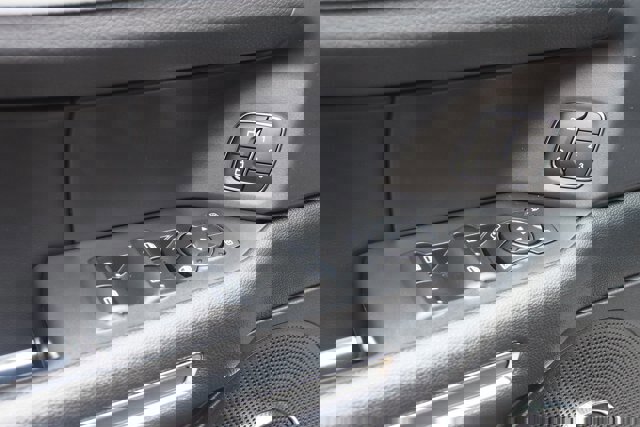 Certified 2024 Ford Expedition XLT image 25