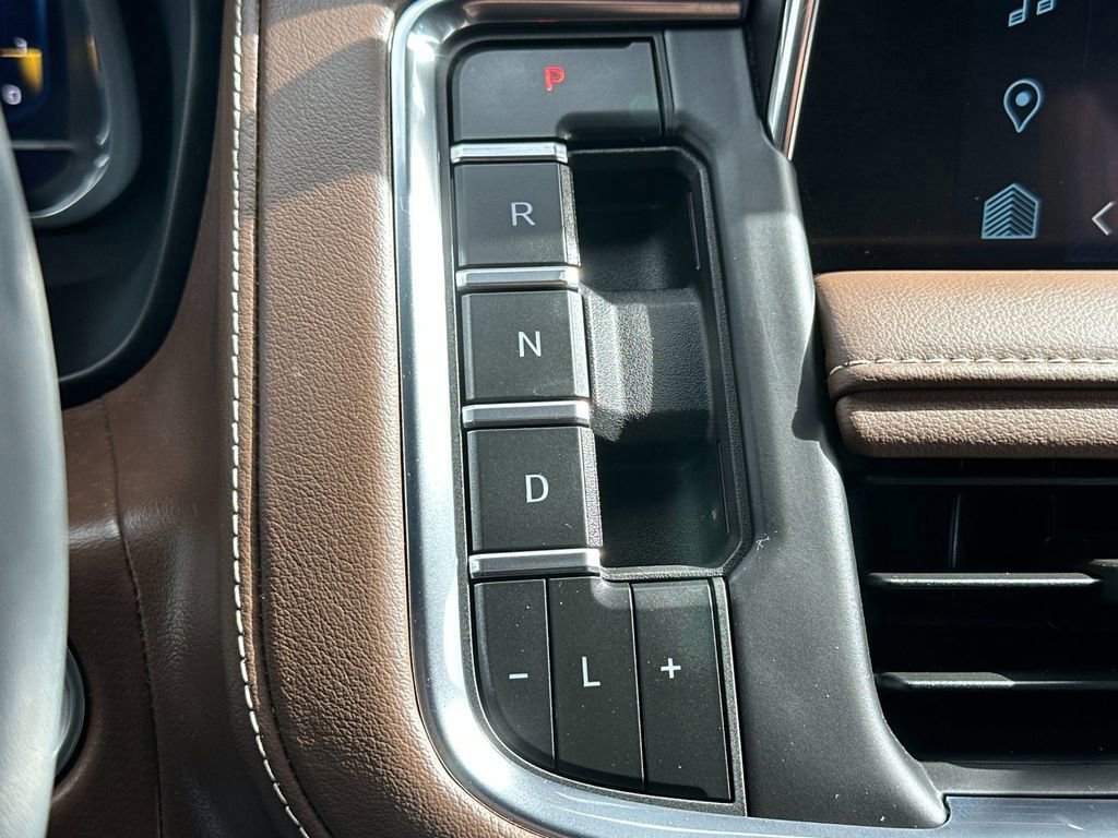 Used 2023 Chevrolet Tahoe High Country image 22