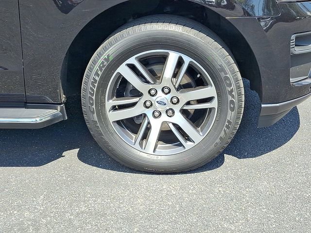 Certified 2022 Ford Expedition XLT AWD/4WD image 8