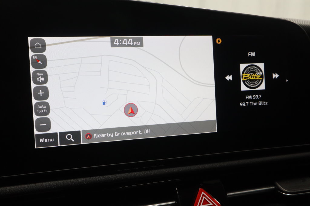 Used 2023 Kia Niro EX Touring FWD image 27