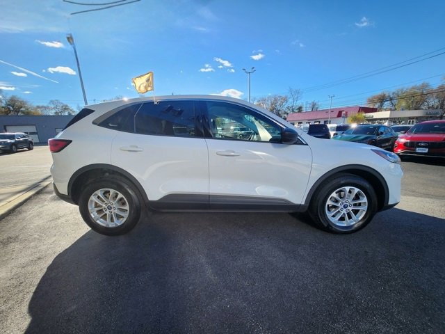Certified 2022 Ford Escape SE image 9