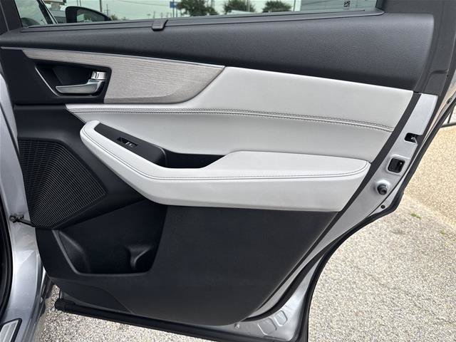 Used 2023 Acura MDX SH-AWD w/ Advance Package image 26