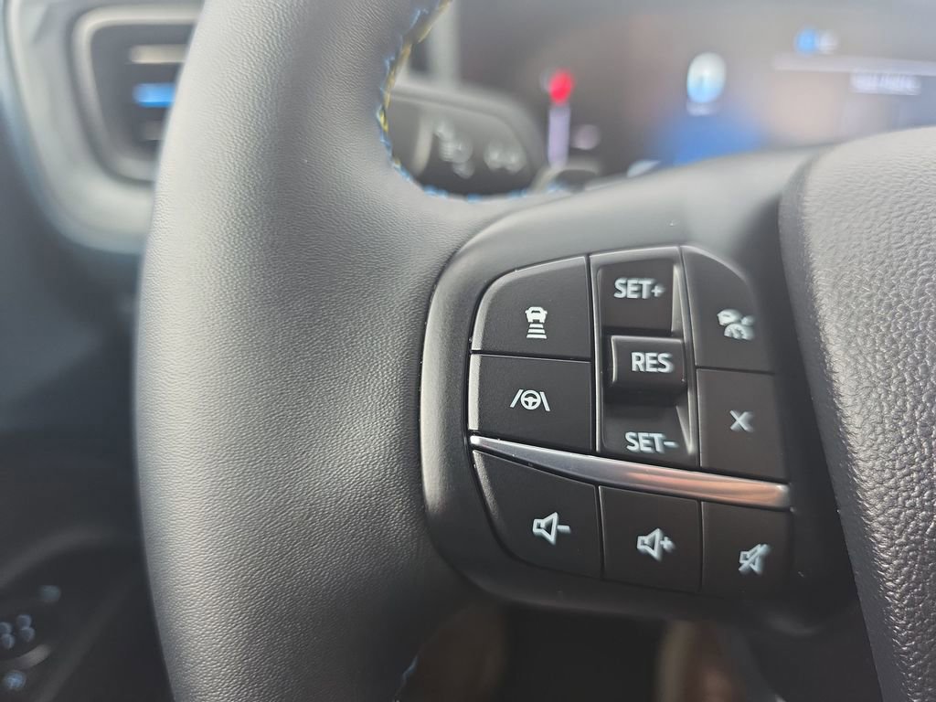 Certified 2025 Ford Maverick Lobo AWD/4WD image 28