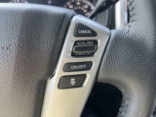 Used 2021 Nissan Titan SV w/ SV Convenience Package image 25