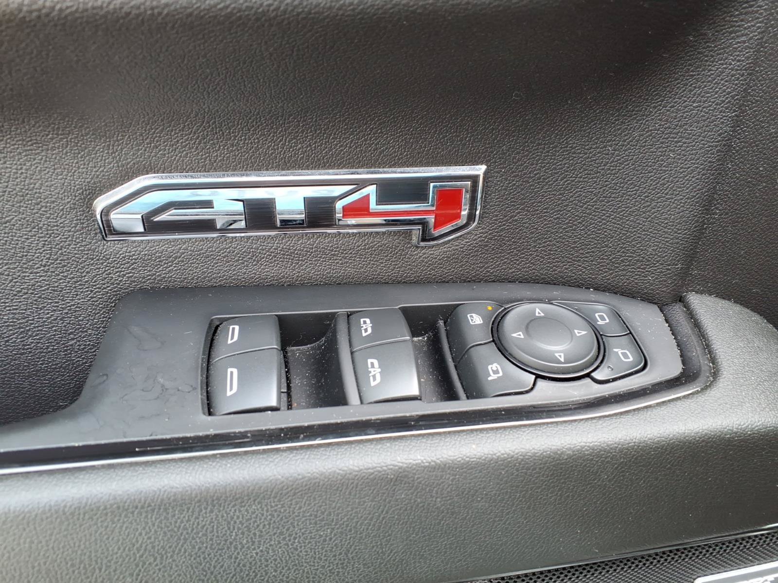 Used 2023 GMC Sierra 1500 AT4 w/ AT4 Premium Package AWD/4WD image 14