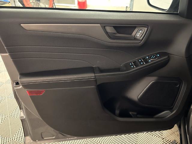 Certified 2024 Ford Escape Active w/ Tech Pack #1 FWD image 10