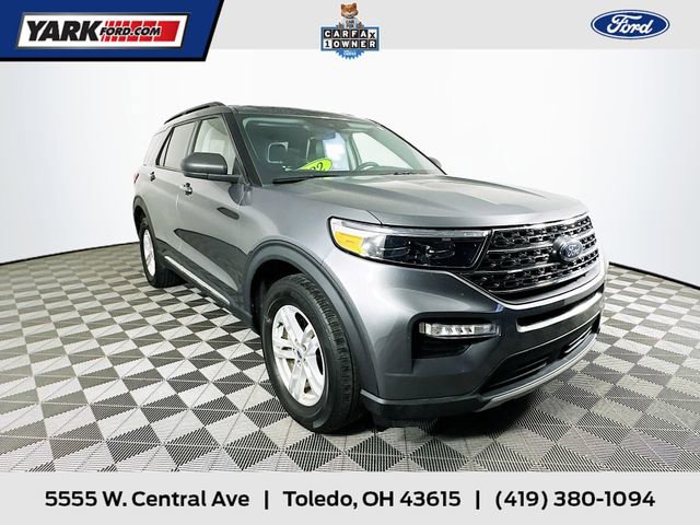 Certified 2022 Ford Explorer XLT w/ Equipment Group 202A image 1