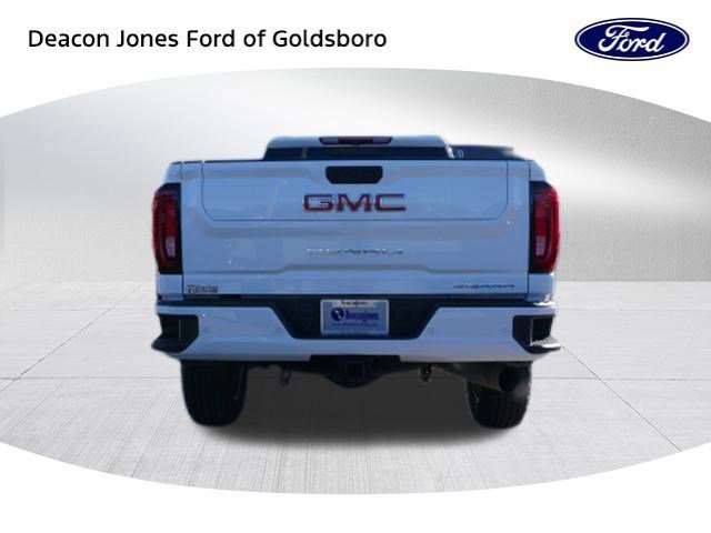 Used 2023 GMC Sierra 2500 Denali image 4