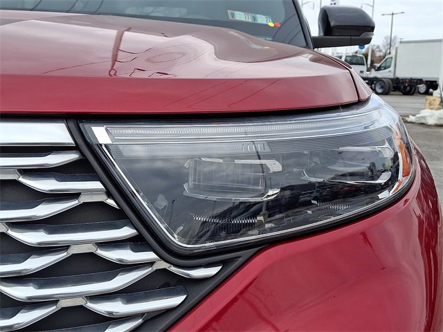 Certified 2023 Ford Explorer Platinum w/ Equipment Group 601A image 9