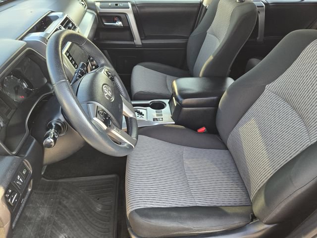 Used 2021 Toyota 4Runner SR5 AWD/4WD image 12