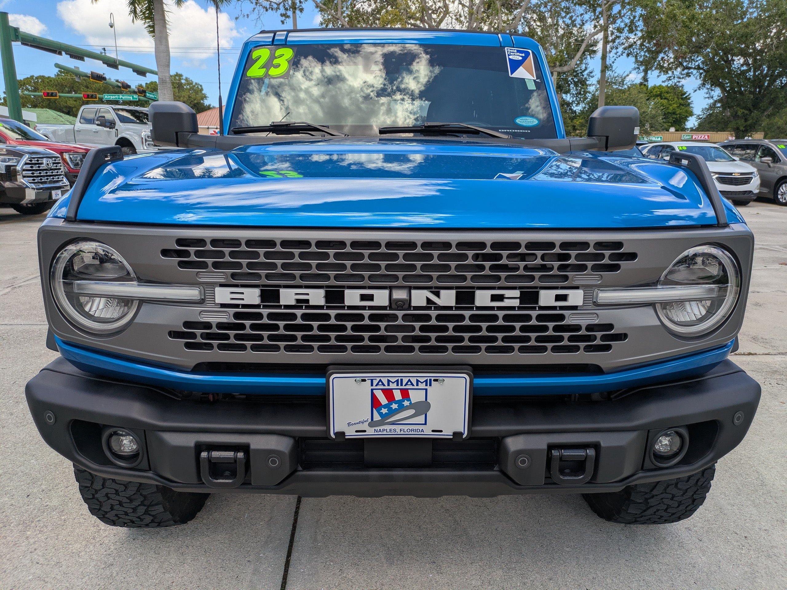 Certified 2023 Ford Bronco Badlands AWD/4WD image 8