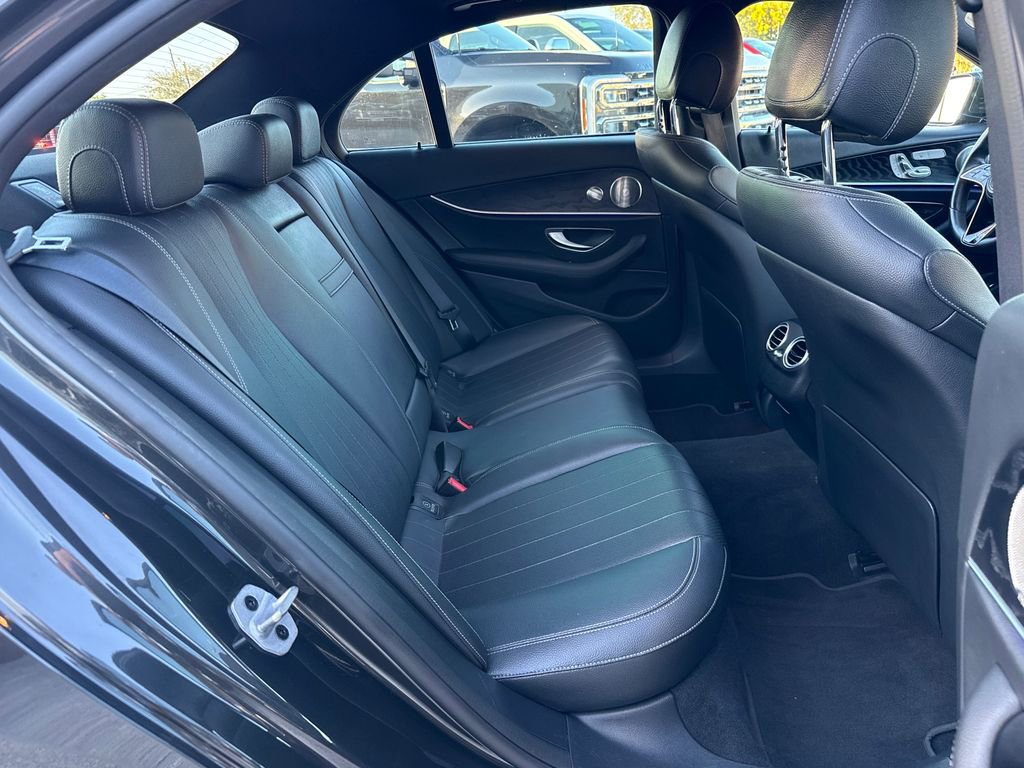 Used 2021 Mercedes-Benz E 350 Sedan image 26