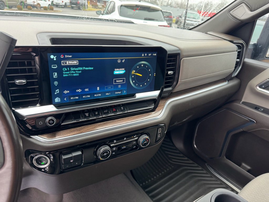 Used 2024 Chevrolet Silverado 2500 LT image 28