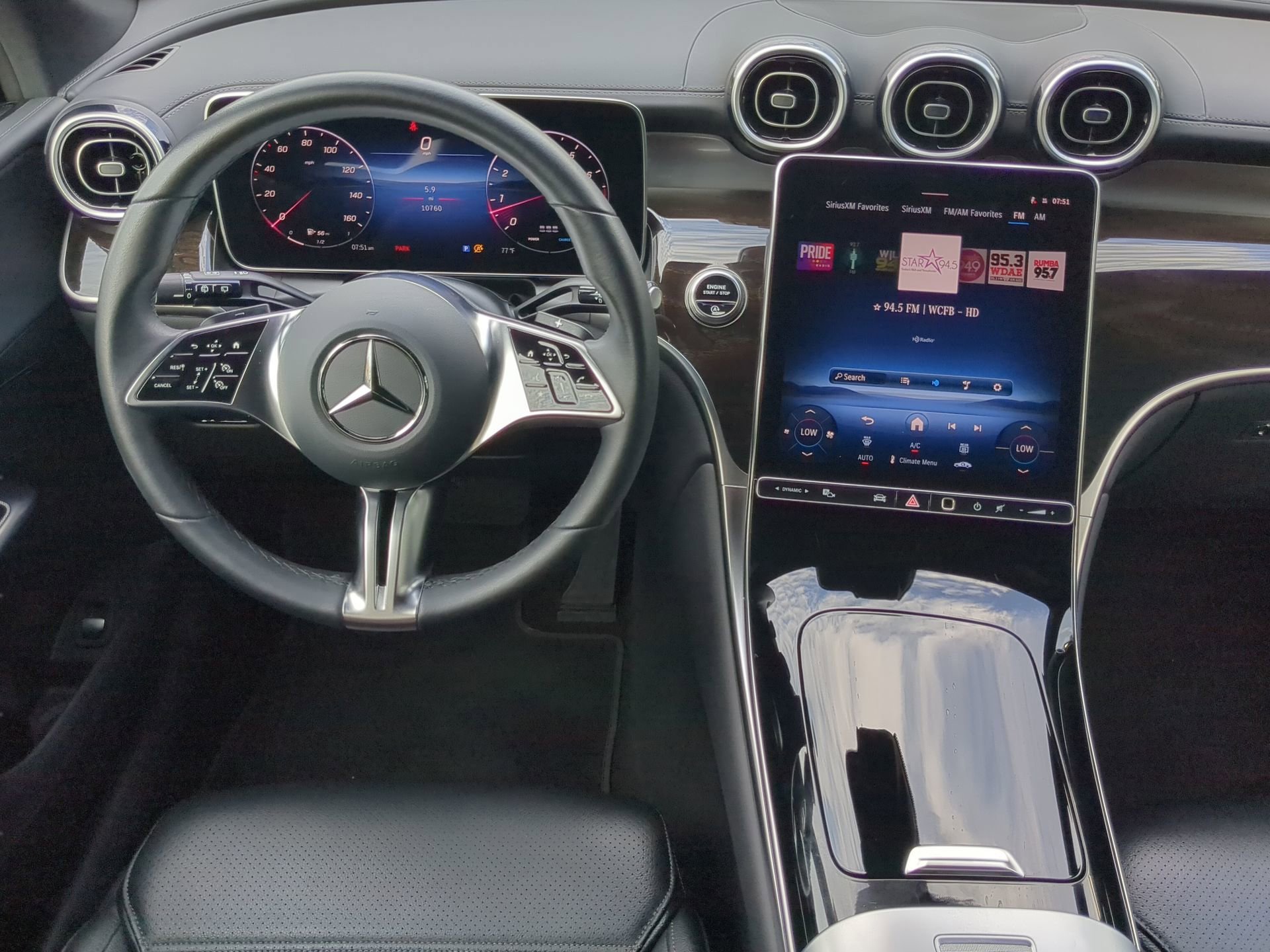 Used 2025 Mercedes-Benz GLC 300 image 51