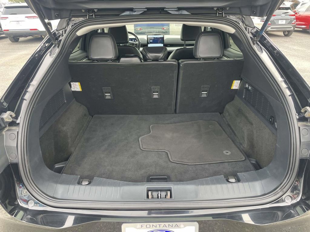 Certified 2022 Ford Mustang Mach-E Select image 25